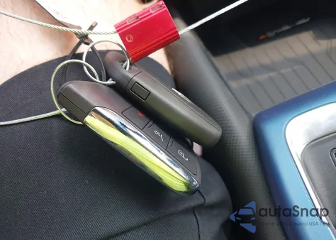 2025 Chevrolet Equinox Ev Lt 2 z USA, uszkodzony, nr VIN 3GN7DNRP7SS255585